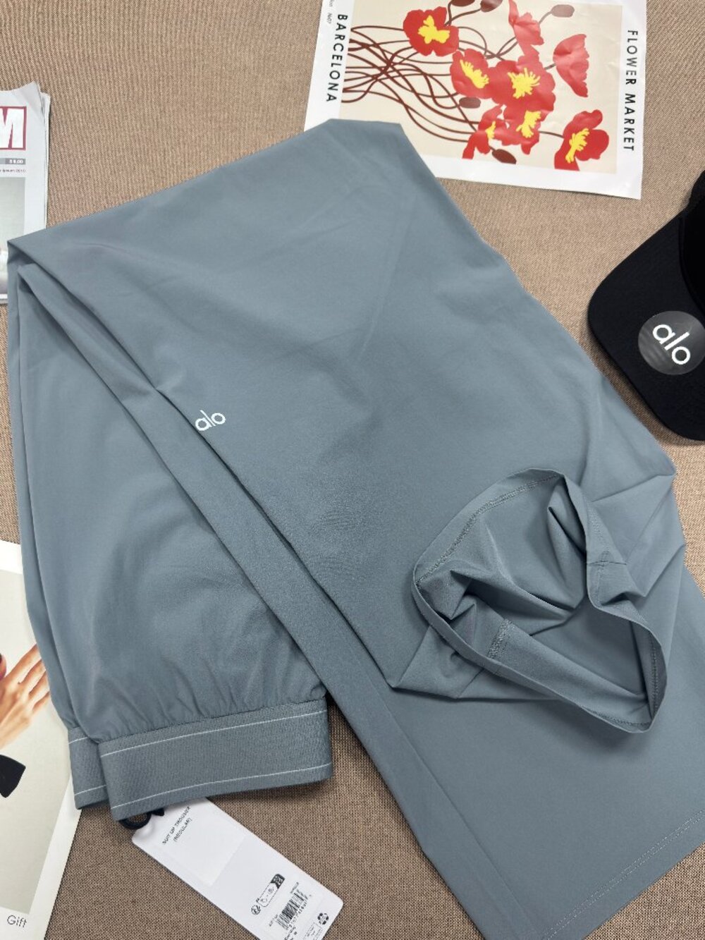 NWT🍯ALO Yoga Suit Up Trouser Steel Grey🚴(Regular 30 inches)Wide Leg Athleisure - Picture 7 of 8